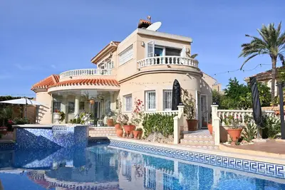 Image de Villa 'La Mariposa' avec vue sur la mer, Wi-Fi et climatisation