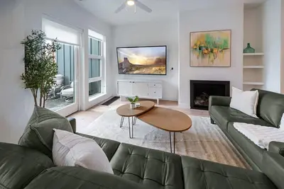 Image de Dwntn Lux Townhome - Best Amenities- 3bd/4ba