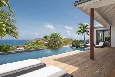 Image de 2 Bed Villa Jsa in Lurin, St Barths!