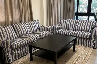 Charming 2-bedroom apartment with WiFi, Ac in brilliant Heliopolis