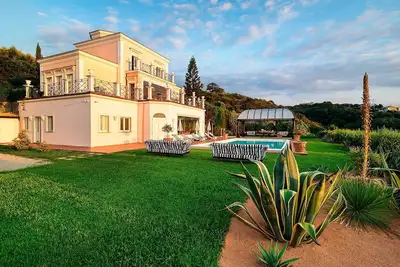 Image de Villa à Capo D'orlando avec 5 chambres à coucher, 10 couchages