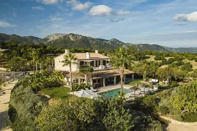 Image de Villa à Selva avec 5 chambres à coucher, 10 couchages