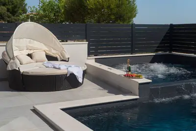 Image de Villa Santa with heated pool