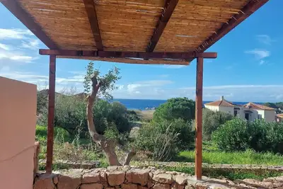 Image de Appartement avec terrasse vue mer dans un village touristique près d'Isola Rossa
