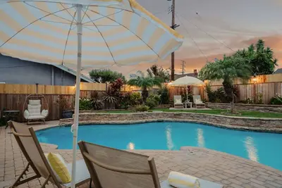 Image de Sunny Daze | Heated Pool | Billiards | Games