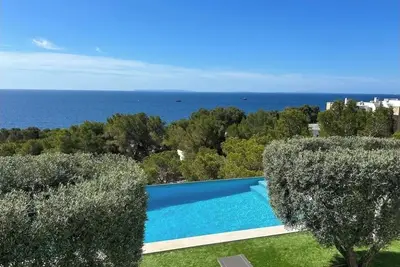Image de A Dream Over The Sea