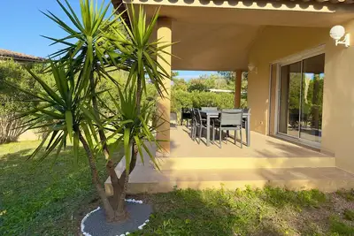Image de Maison centre ville 72 m2 avec jardin