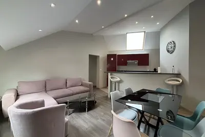 Image de Sous les toits au coeur de ville