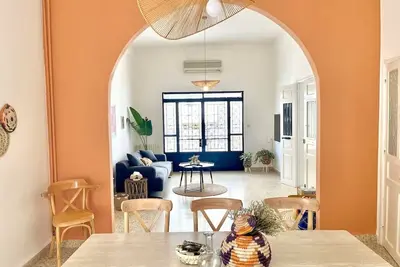 Image de 2-bedroom Apartment in Ashrafieh