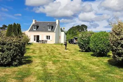 Image de Maison belle-illoise familiale rénovée et indépendante, 3 chambres, 9 couchages