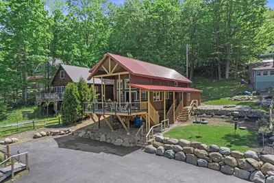 Image de Fabulous 2-Br-2 Full Bath Chalet on the Marvelous Great Sacandaga Edinburg, Ny