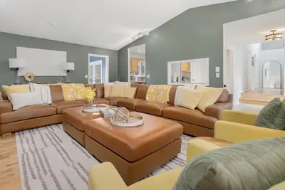 Image de Fam & pet friendly home in Kpt