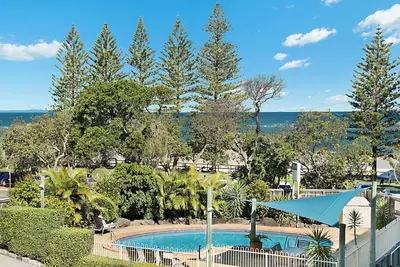 Image de Joanne Apartments-2 bedroom apartment with sea views from your balcony