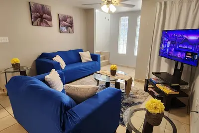 Image de Welcome to The Gathering Place Wi-Fi, Games, Comfort and More