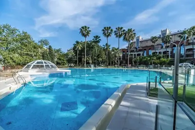 Image de 123– Ideal Apartment with Views, Outdoor & Indoor Pool, Sauna & Gym, Benalmádena