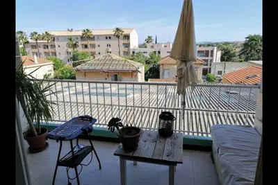 Image de Studio plein Sud avec terrasse