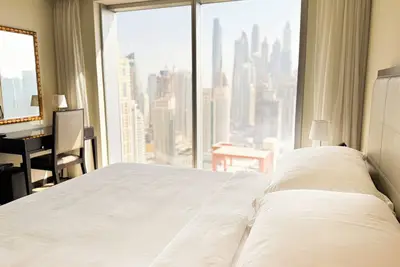 Image de Stylish 1-Bedroom Apartment with Stunning Views & Mall Access – Dubai Marina