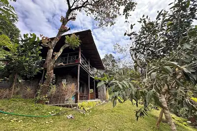 Image de Entire Property:1bhk Cottage with Attic, Kitchen & Sunset View Deck |Near Munnar