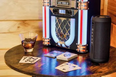 Image de Game Rm, Theater, Private, Fire Pit, Hot tub, view 3miles to Dollywood