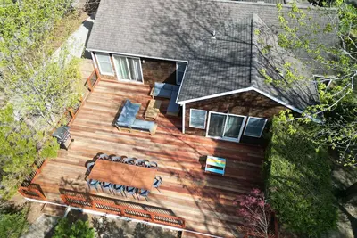 Image de Newly Renovated 4 Br Springs Cottage in East Hampton