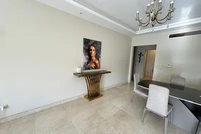 Image de 3-bedroom apartment in cool Giza Governorate with Ac, WiFi