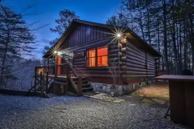 Image de Cabin in Ellijay, Mountain Song