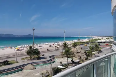Image de Luxurious and spacious apartment in front of Praia do Forte - Cabo Frio - Rj