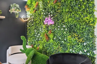 Image de *One of a Kind* | Hot Tub| Air Hockey| Pool and…