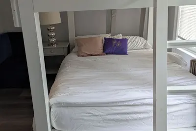 Image de Charming Park Slope/Gowans 2 bedroom. F, G and R stop on same block.