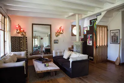 Image de Villa en bois au milieu des pins Landais