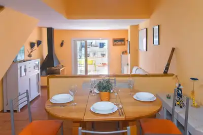 Image de Welcs Casa Adosada 241 Emp con terraza al canal