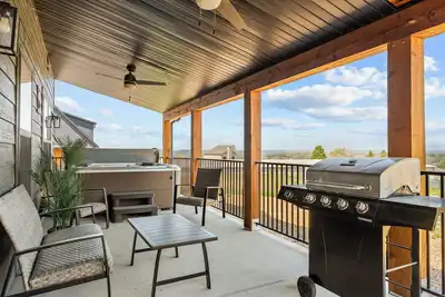 Image de Rocky Shores Luxury | Hot Tub, Game Room, & Pools