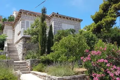 Image de Appartement de deux chambres avec la terrasse Dubrovnik (A-23752-a)