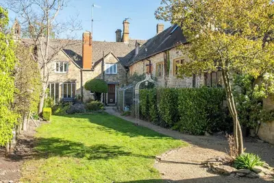 Image de Izod's Cottage Summar