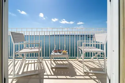 Alfeo Seafront - Sunset view