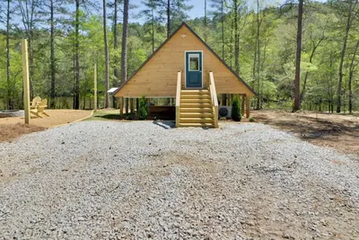Image de Cabin w/ Lake Access Near Talladega Nat'l Forest