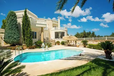 Image de Villa Kokalis Resort
