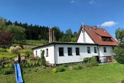 Image de Vacation apartment Auf der Sonnenseite - Holiday apartment with 2 bedrooms and fireplace