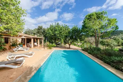 Villa dans un endroit serein