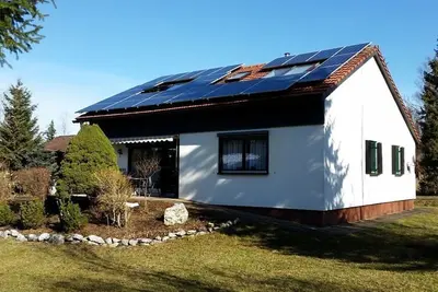 Image de Vacation home Rehpfad in the vacation village Reichenbach (4) - Holiday home with a view of the