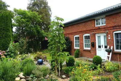 Image de Appartement \"Altes Landhaus\" avec jardin partagé et Wi-Fi