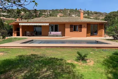 Image de Villa avec piscine à 5 minutes de la plage de Marina di Fiori