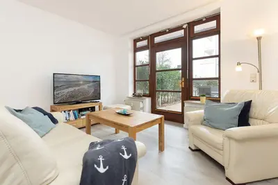 Vacation apartment/apartment for 4 guests with 60m² in Laboe (294583)