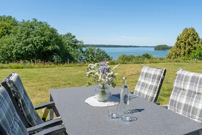 Image de Vacation apartment/apartment for 4 guests with 95m² in Bosau (294600)