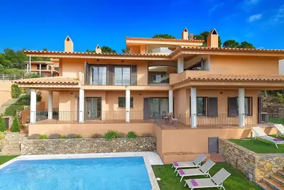 Image de Villa à Palafrugell avec 5 chambres à coucher, 10 couchages