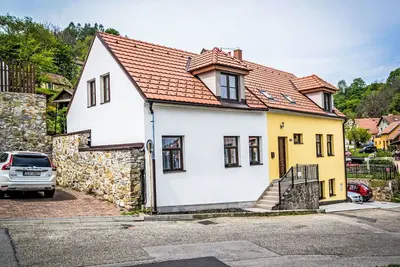 Image de Agréable appartement pour 5 personnes avec Wifi, patio, animaux admis et parking