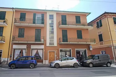 Image de Agréable appartement pour 4 personnes avec climatisation, Tv, patio et parking