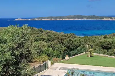 Image de Résidence Ellada 2- Superbe vue mer- Piscine - Climatisation- 5 min de la plage