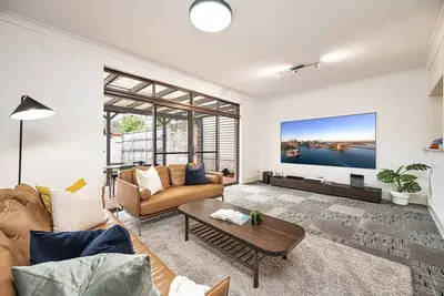 Image de Charming North Sydney Cottage with Spacious yard