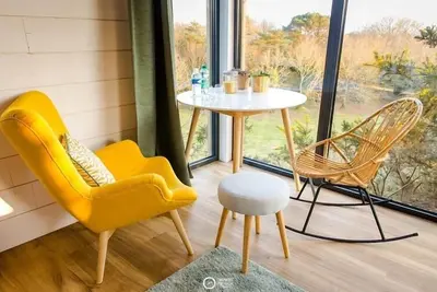Image de Une ou deux Lodges avec vue d'exception